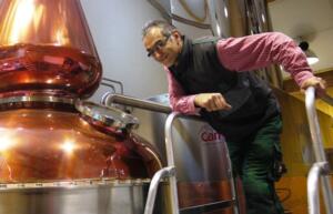 Finch Whisky Destillerie Portrait Bild