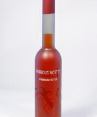 Hinricus Noyte Premium Roter Bild
