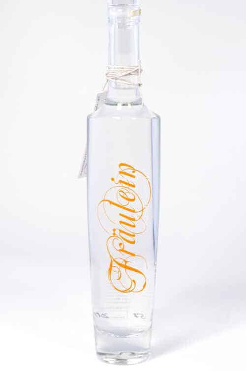 Fraeulein Mirabelle Edelbrand